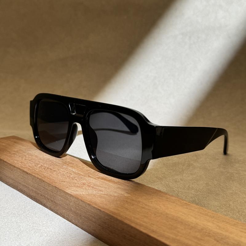 ONYX SUNGLASSES