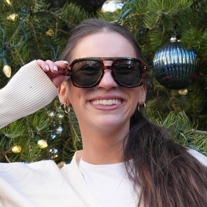 OBSIDIAN SUNGLASSES